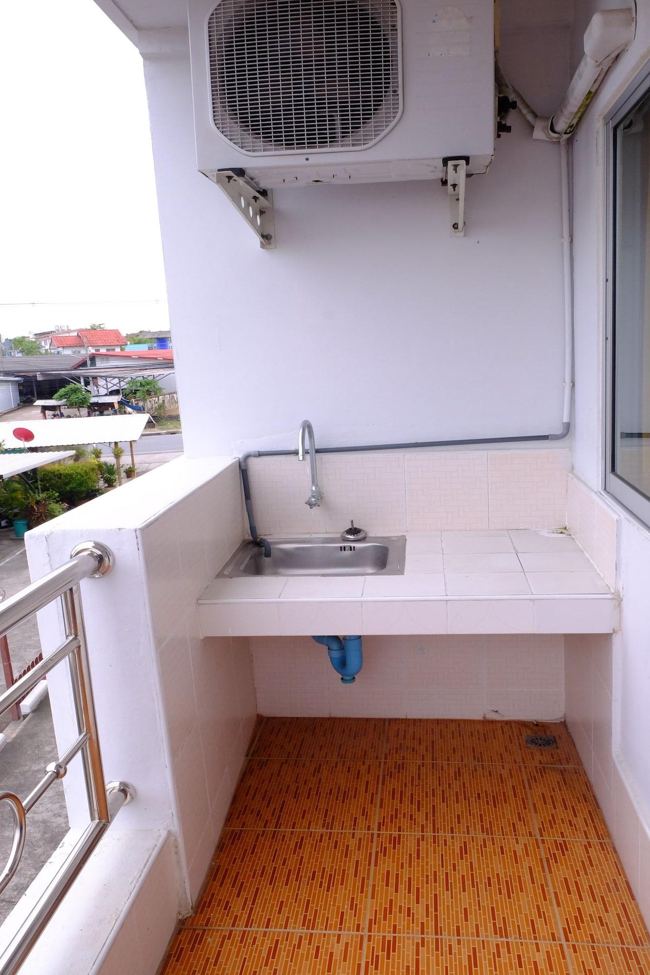 Banchang Apartment And Hotel Rayong Exterior foto